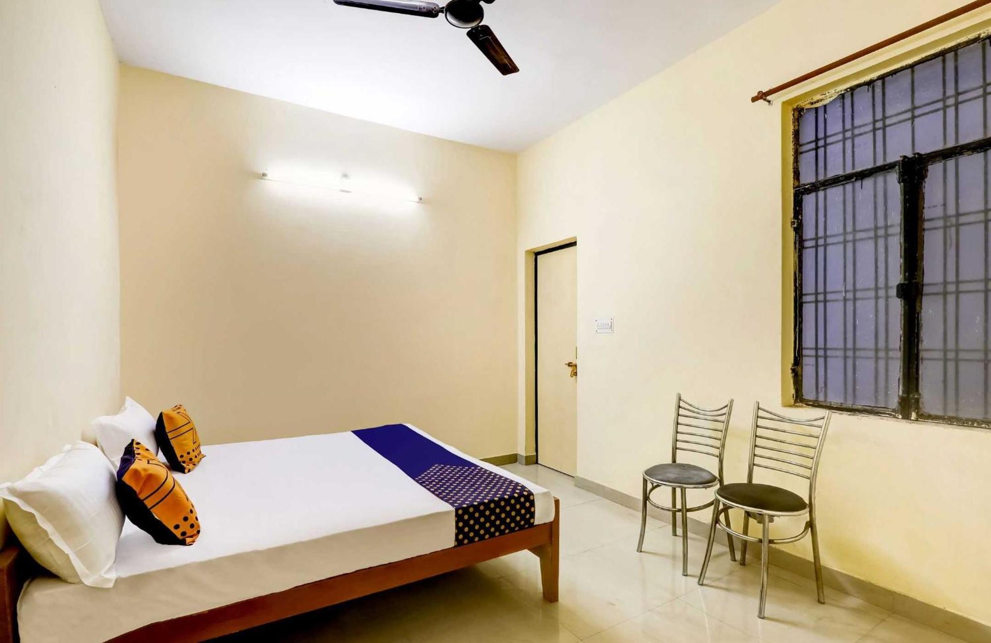 לקנאו Spot On Ganpati Palace מראה חיצוני תמונה